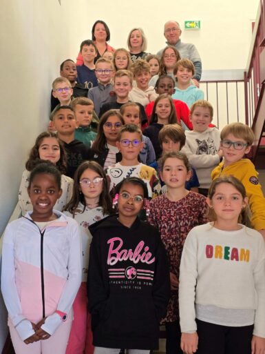 Le Conseil Municipal des Enfants 2024-2025 - Photo de groupe