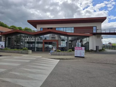 Cité de la Jeunesse et des Métiers