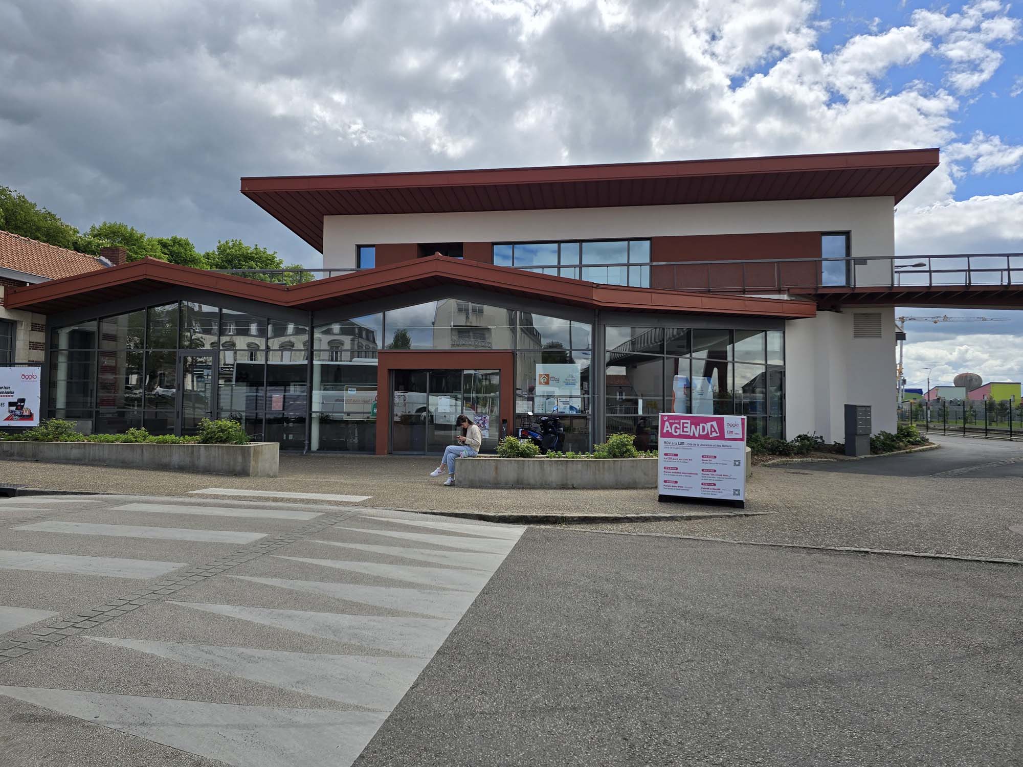 Cité de la Jeunesse et des Métiers