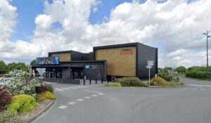 Cinéma Le Fauteuil Rouge - Extérieur