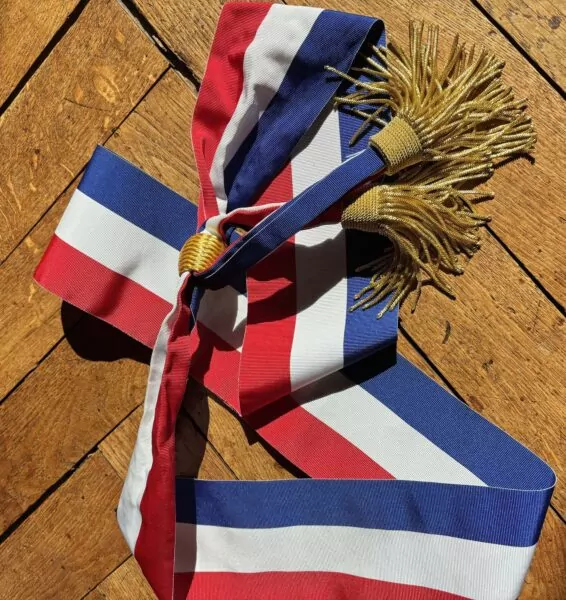 Echarpe bleu blanc rouge du Maire