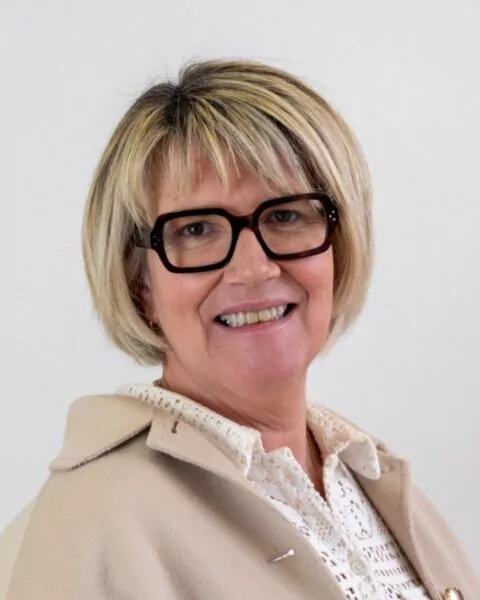 Ménard Emmanuelle